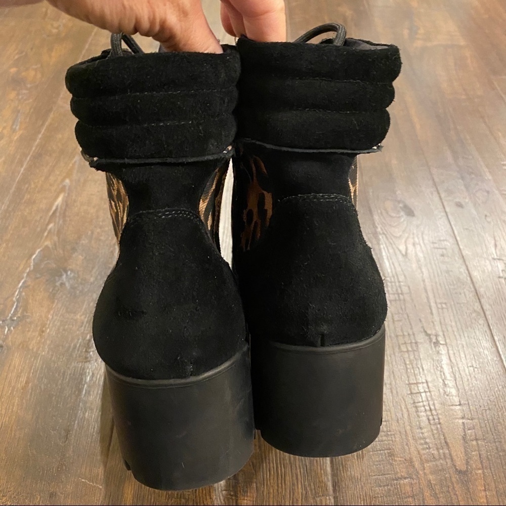 Steve Madden Platform Leopard Print Hiker Boot - Picture 6 of 12
